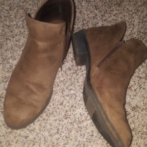 Brown helled boots brand new worn a few times